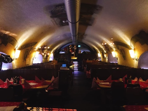 20190715 山洞酒吧(4).jpg - 2019醉飲法奧瑞