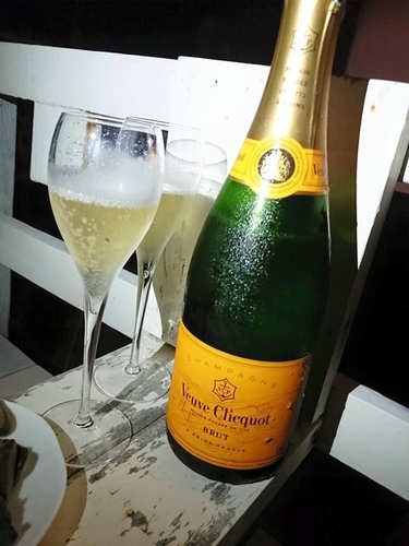 20150702 u7d50u5a5au6176 u51f1u6b4cu9999u6ab3 (25).jpg - 2015u5e74u54c1u9152u8a8c