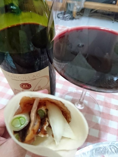 20160913Marcillac與烤鴨 (2).jpg - 2016年品酒誌