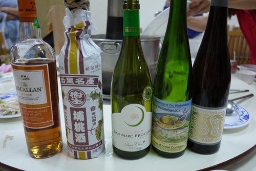 20161010國慶日再訪台電酸菜白肉鍋 (2).jpg - 2016年品酒誌