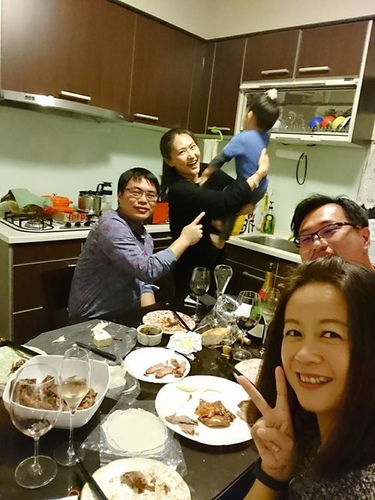 20170102JOEY家 (6).jpg - 2017年品酒誌