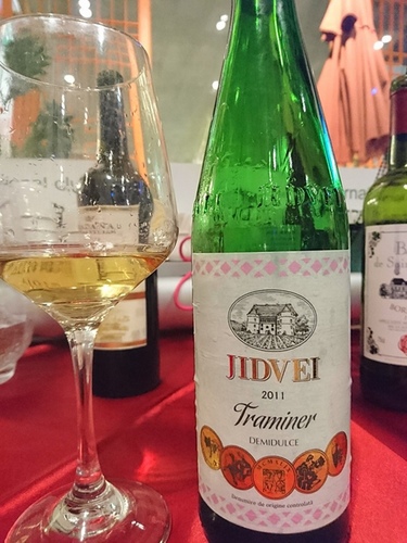 20150305紅色春酒趴 (5).jpg - 2016年品酒誌