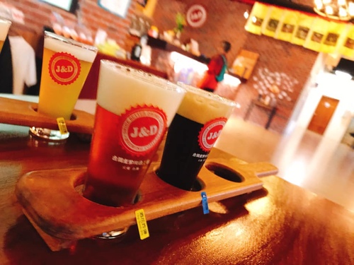 20190525吉姆老爹啤酒工廠 (3).jpg - 2019年品酒誌