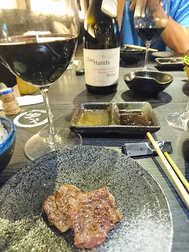 20161015燃二店和牛配紅酒 (30).jpg - 2016年品酒誌