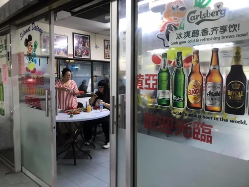 20200222 黃亞華燒雞翅 (10).jpg - 2020-01單飛吉隆坡