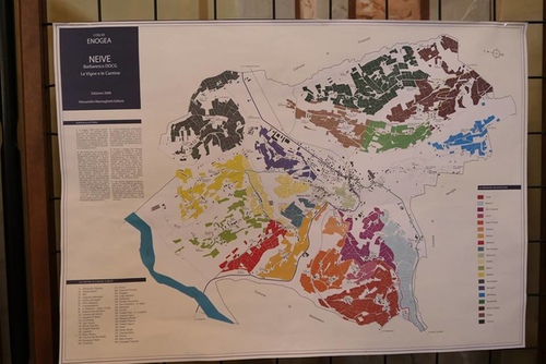 20170708 賣酒教堂前午餐 (9).jpg - 2017醉飲法義