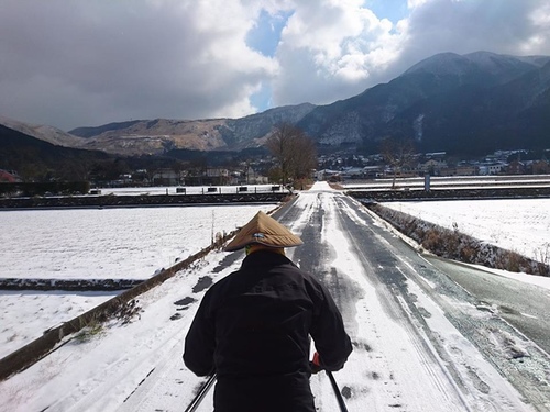 20170123由布院人力車 (2).jpg - 2017北九州溫泉
