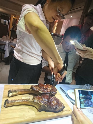 20161019戰斧和牛 布查花園 (3).jpg - 2016年品酒誌