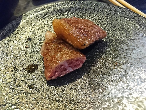 20161015燃二店和牛配紅酒 (24).jpg - 2016年品酒誌