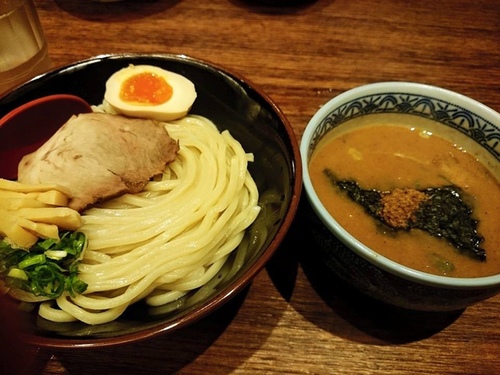 2015三田 (10).jpg - 2016年品酒誌