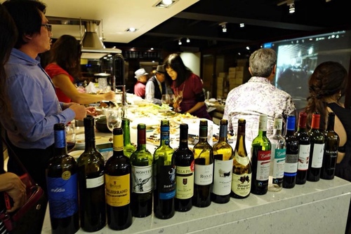 20180327酩饗藝文沙龍 (16).jpg - 2018年品酒誌