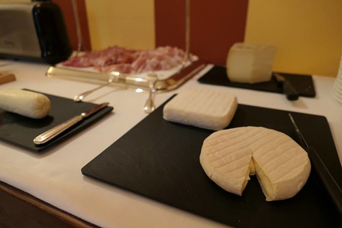 20170709葡萄園飯店早餐 (3).jpg - 2017醉飲法義