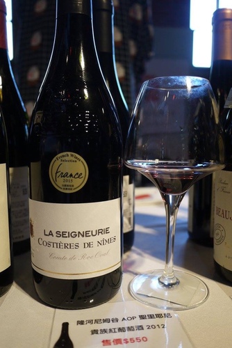 20151003018.jpg - 2015年品酒誌