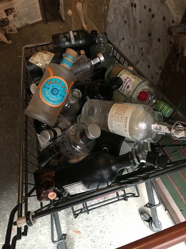 20190715 山洞酒吧(3).jpg - 2019醉飲法奧瑞