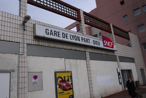 20150212 從尼斯回里昂06.jpg - 醉飲南法